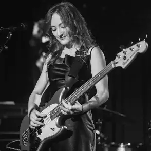 BellaOnBass